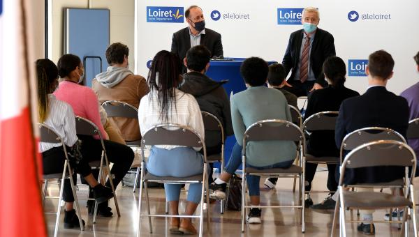 Sessions de découverte des métiers du Département à destination des étudiants de l'université d'Orléans