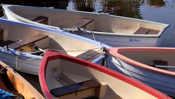 Barques sur le canal d'Orléans