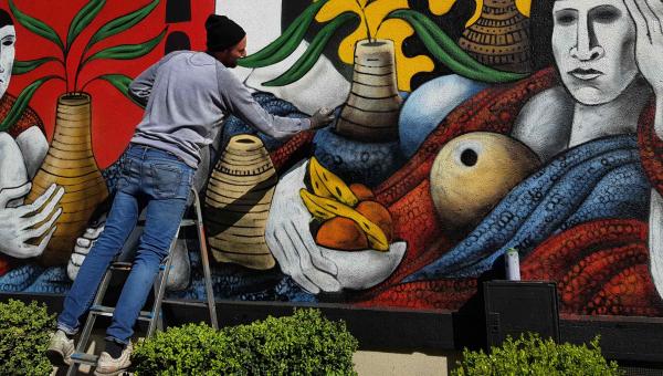 Culture dans le Loiret : Guillaume Garrié fait le trente-sixième mur ! 2