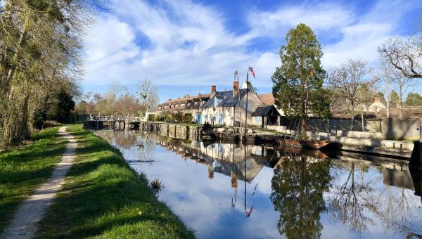 Le canal d'Orléans à Fay-aux-Loges