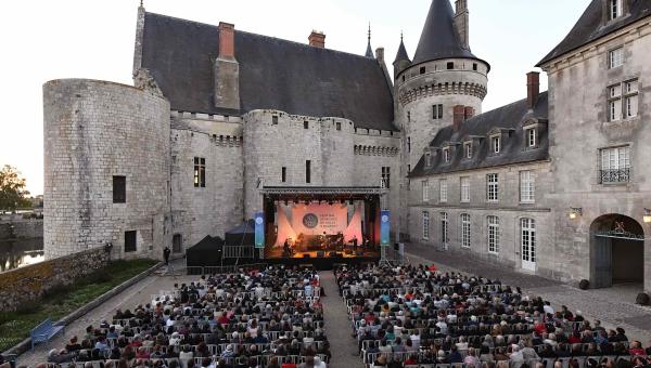 Le festival de musique du Loiret et de Sully, un retour attendu - vue du château