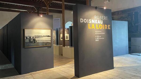 Exposition Robert Doisneau et la Loire au château de Sully-sur-Loire