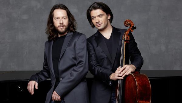 Les artistes du Festival de musique de Sully et du Loiret #Gautier Capuçon et Frank Braley : les 2 musiciens côte à côte avec leurs instruments