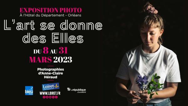 Visuel de l'affiche - Lisa en photo avec un bouquet