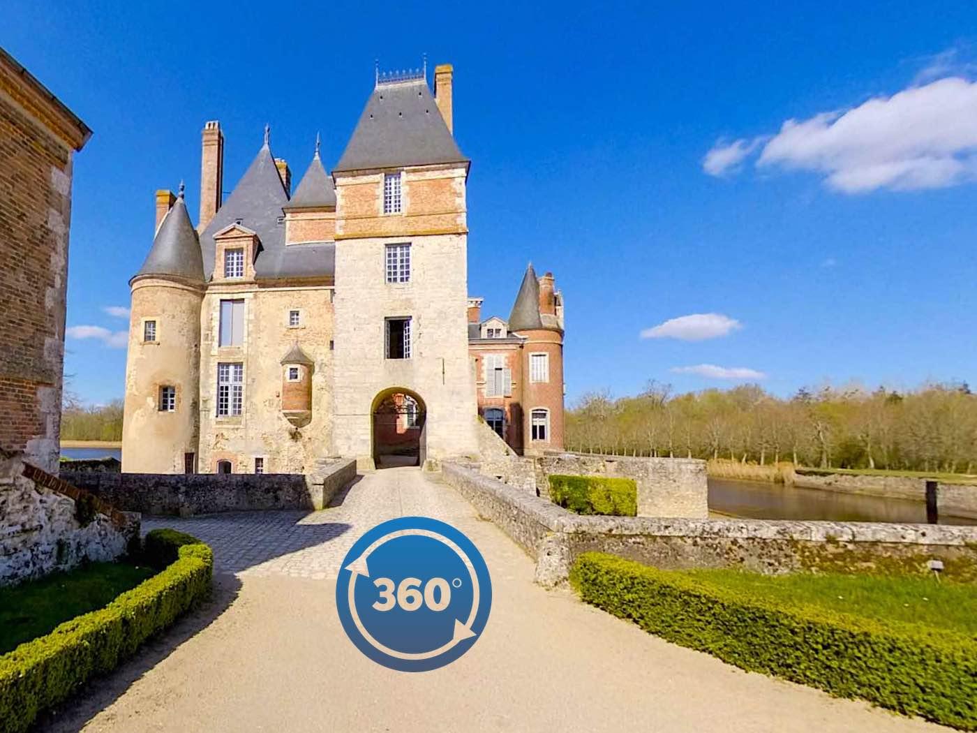 Photo illustration pour la visite à 360 degrés du château de La Bussière