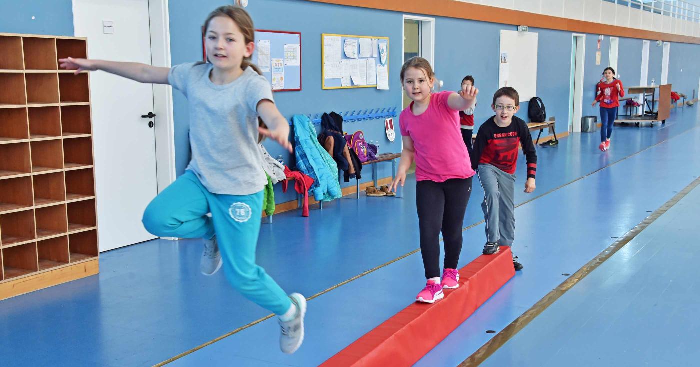 Le préfet du Loiret annule tous les forum des associations ! poutre