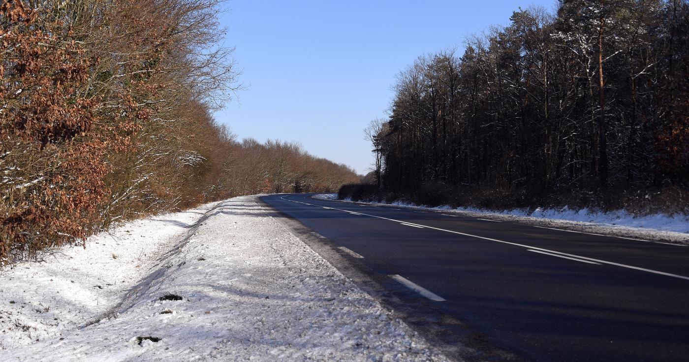 Routes enneigées dans le Loiret (février 2021)