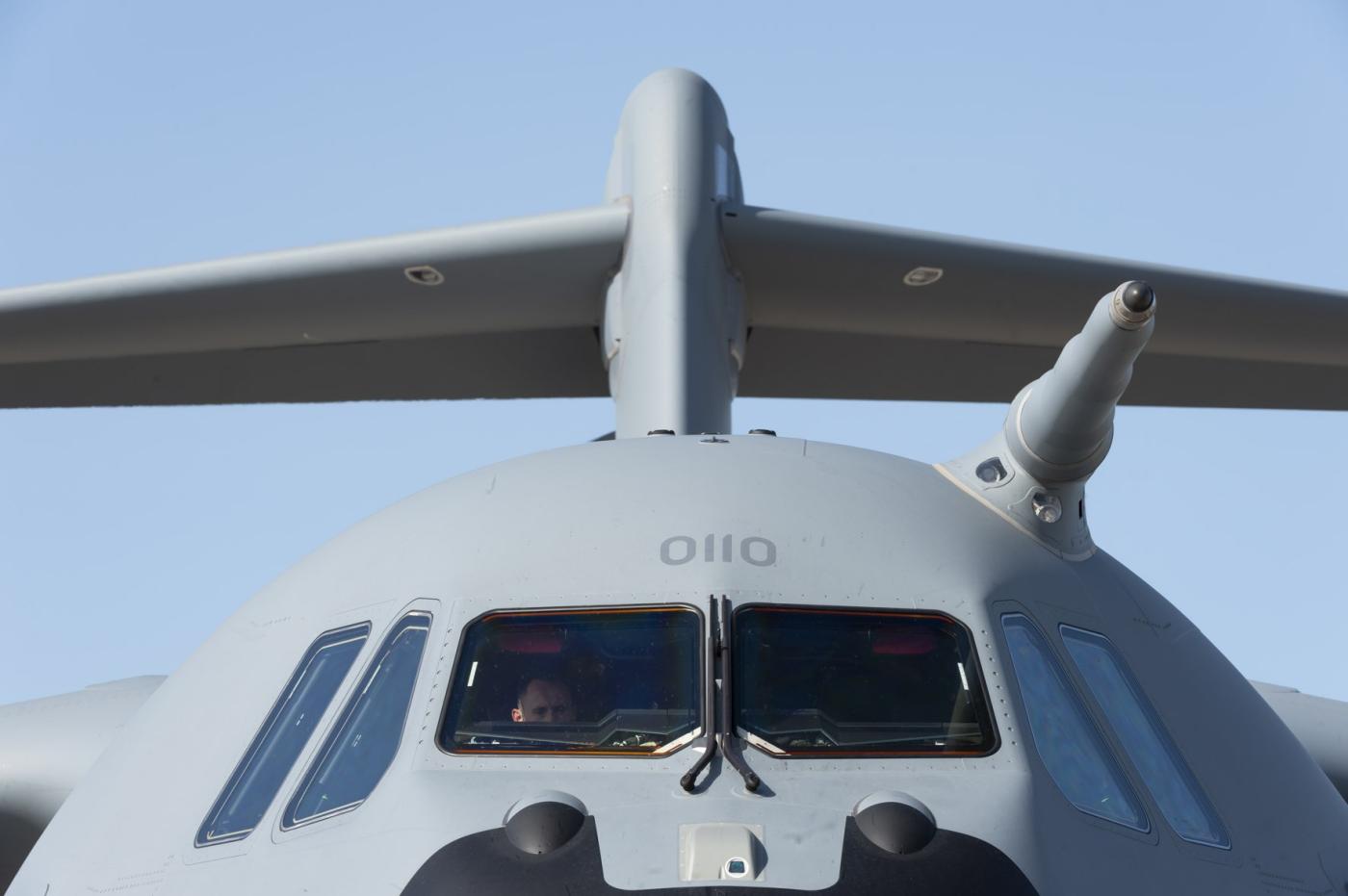 Airbus A400M Atlas  exclusivité de la base aérienne d’Orléans-Bricy - cockpit