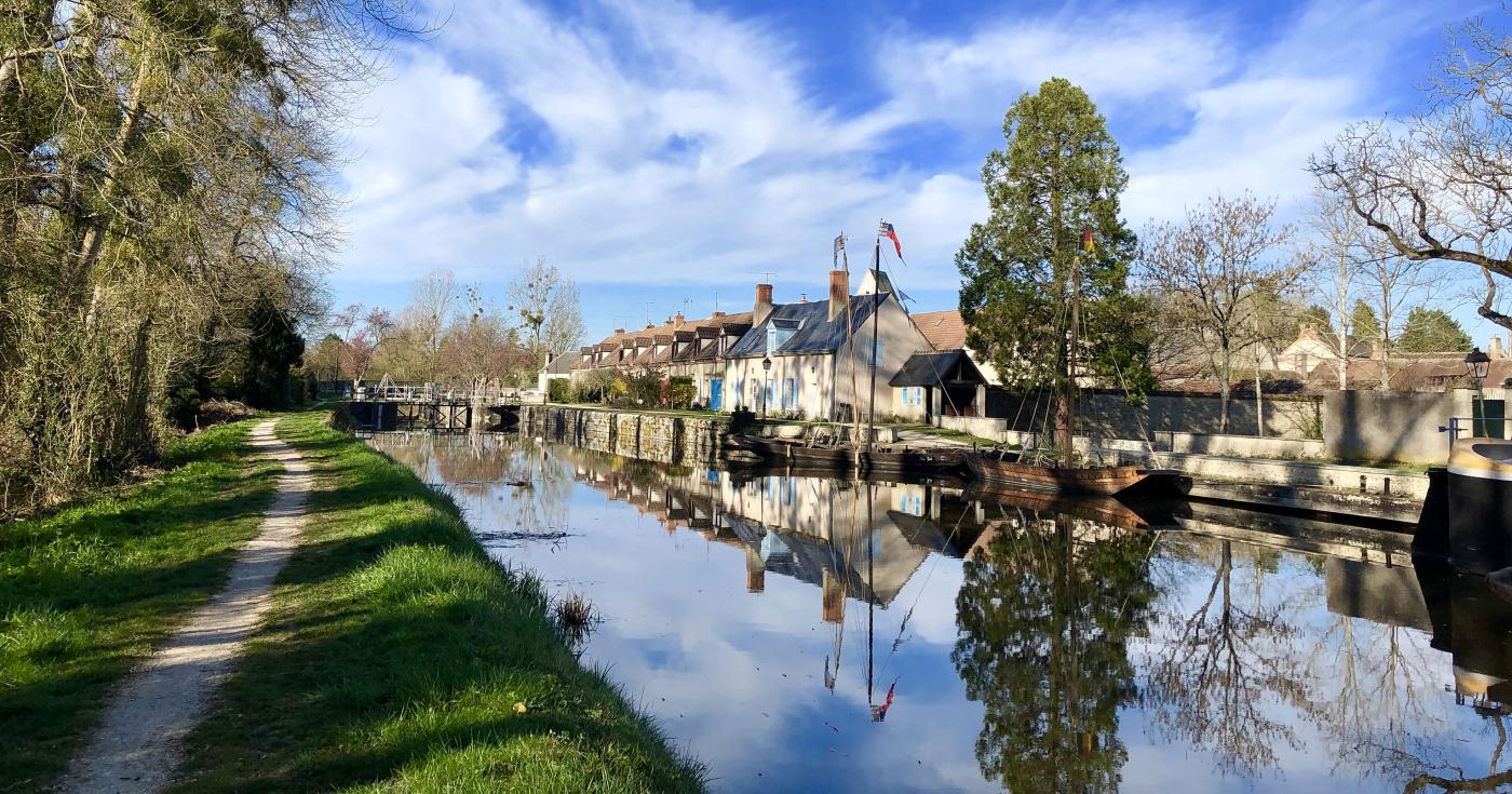 Le canal d'Orléans à Fay-aux-Loges