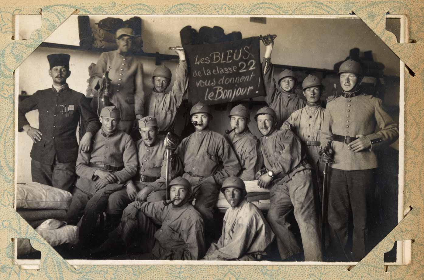 Photographie de soldats de la « classe 22 », 1922