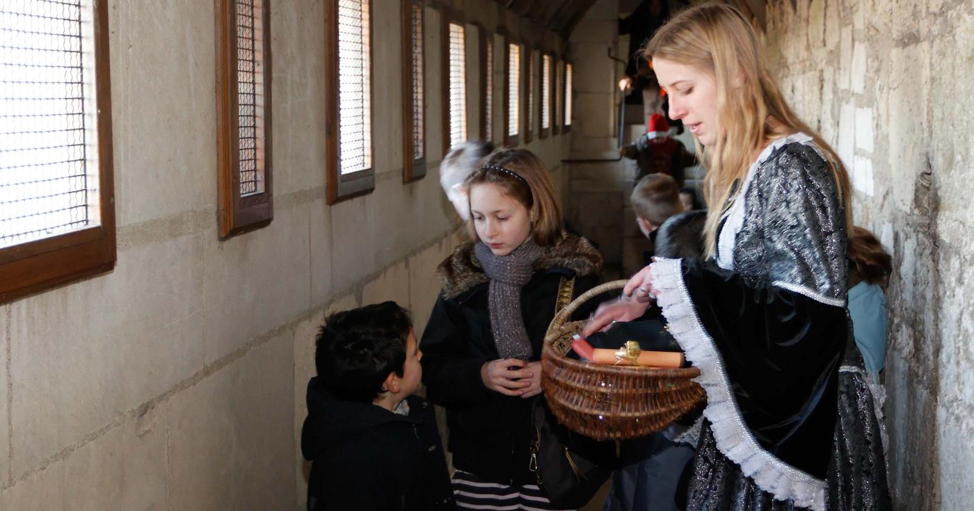 Vacances d’avril dans le Loiret : sortez, visitez, participez, jouez ! Visite costumé à Sully