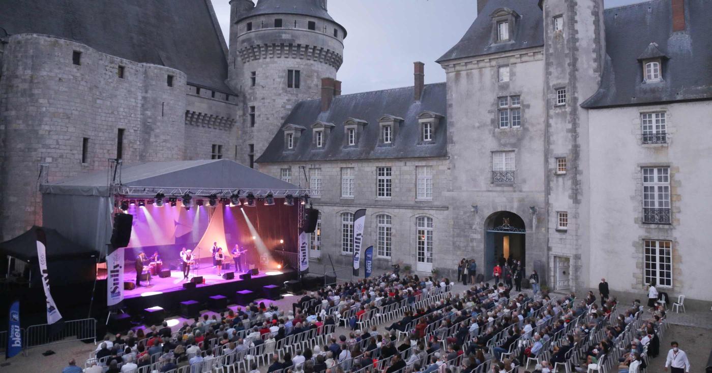 Festival de musique de Sully : en avant la musique ! Concert cour du château