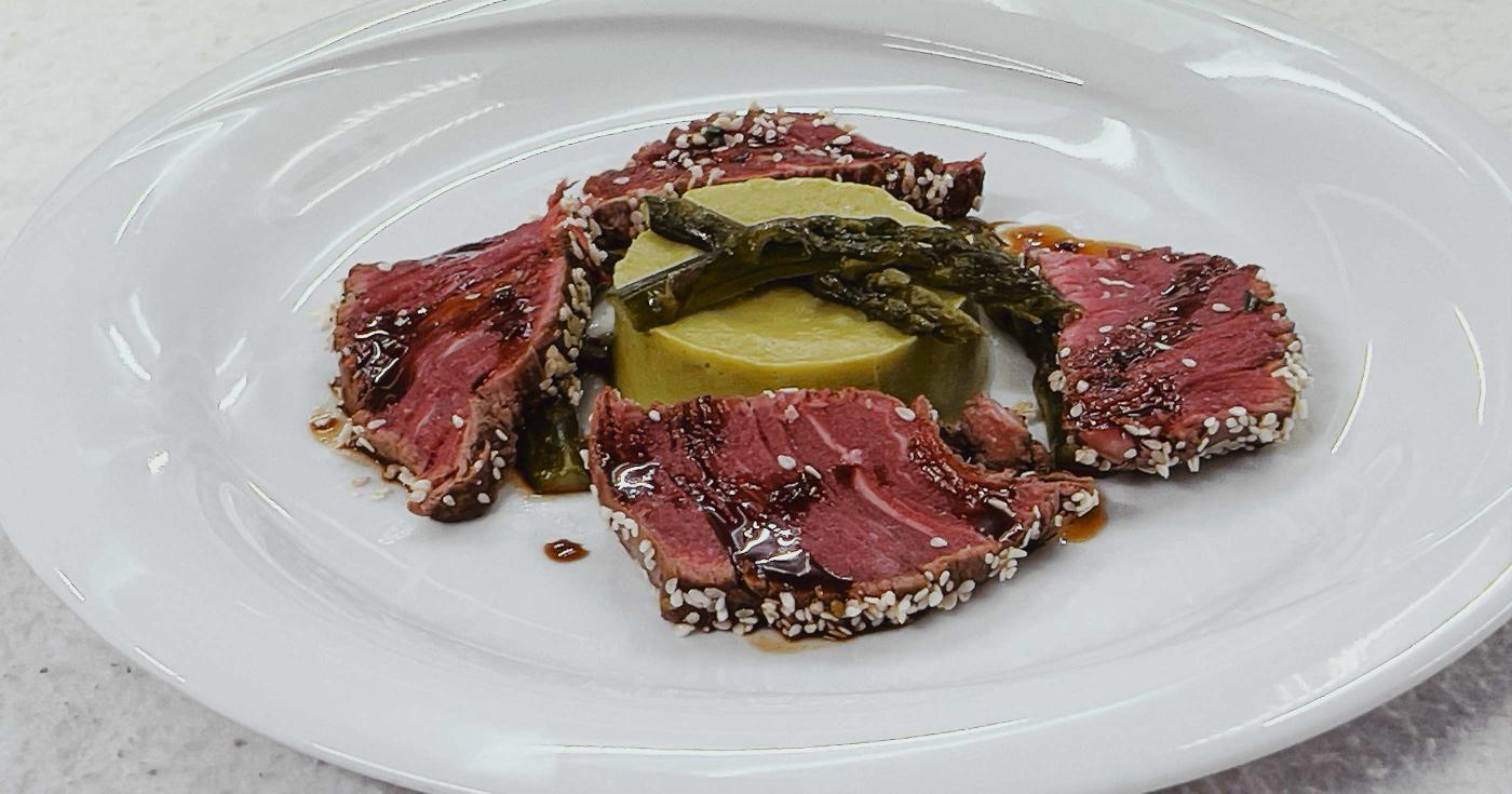 Au lycée Jean de la Taille à Pithiviers, le Menu signature Loiret s’affine - plat