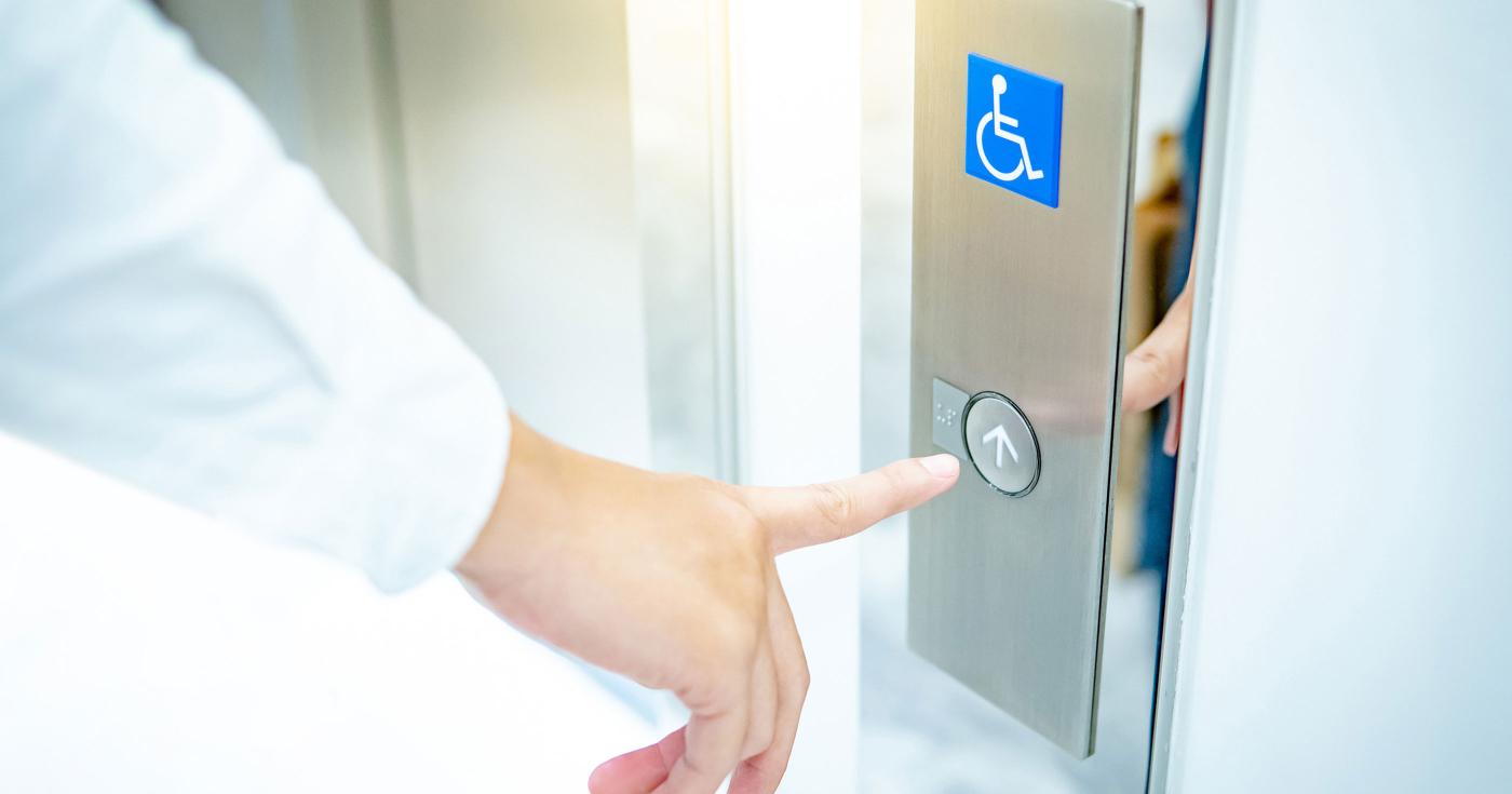Les sites patrimoniaux du Département, handicap friendly* ! Ascenseur